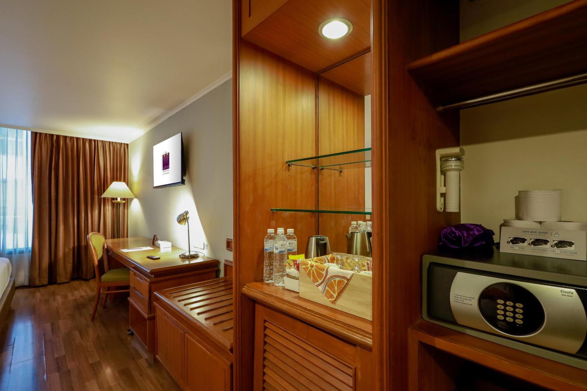 Lotus Sukhumvit 33 By Compass Hospitality מלון בנגקוק